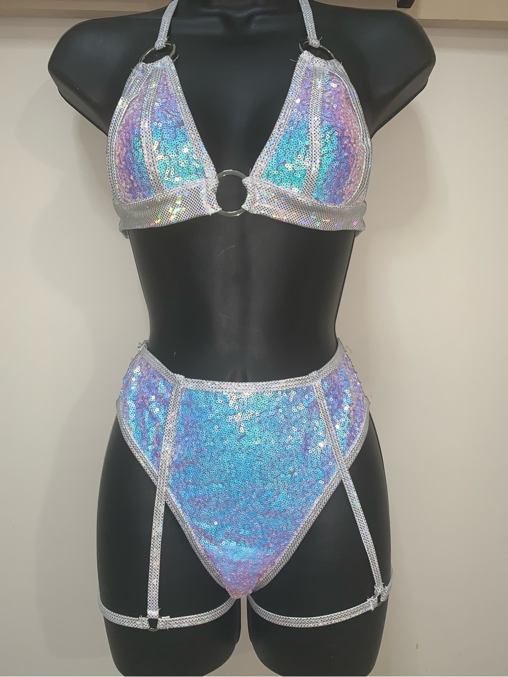 🍭Holographic Sequined Exotic Dancer/Rave 2pc Set by Roma w/attach garters